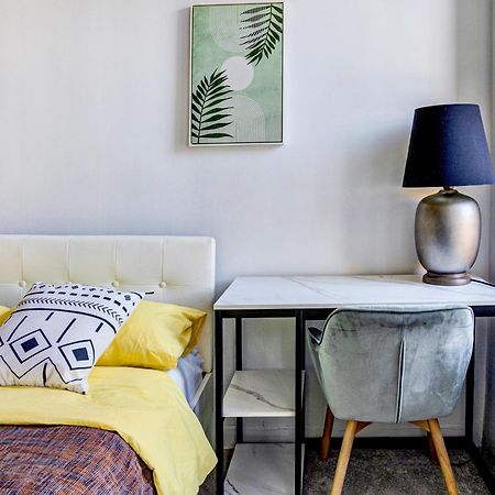 3 Bedroom Gorgeous Suit In Hells Kitchen Νέα Υόρκη Εξωτερικό φωτογραφία